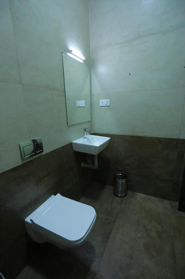 Hotel Ashok Palace Karur  Exterior photo