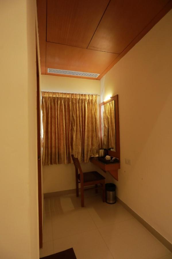 Hotel Ashok Palace Karur  Exterior photo