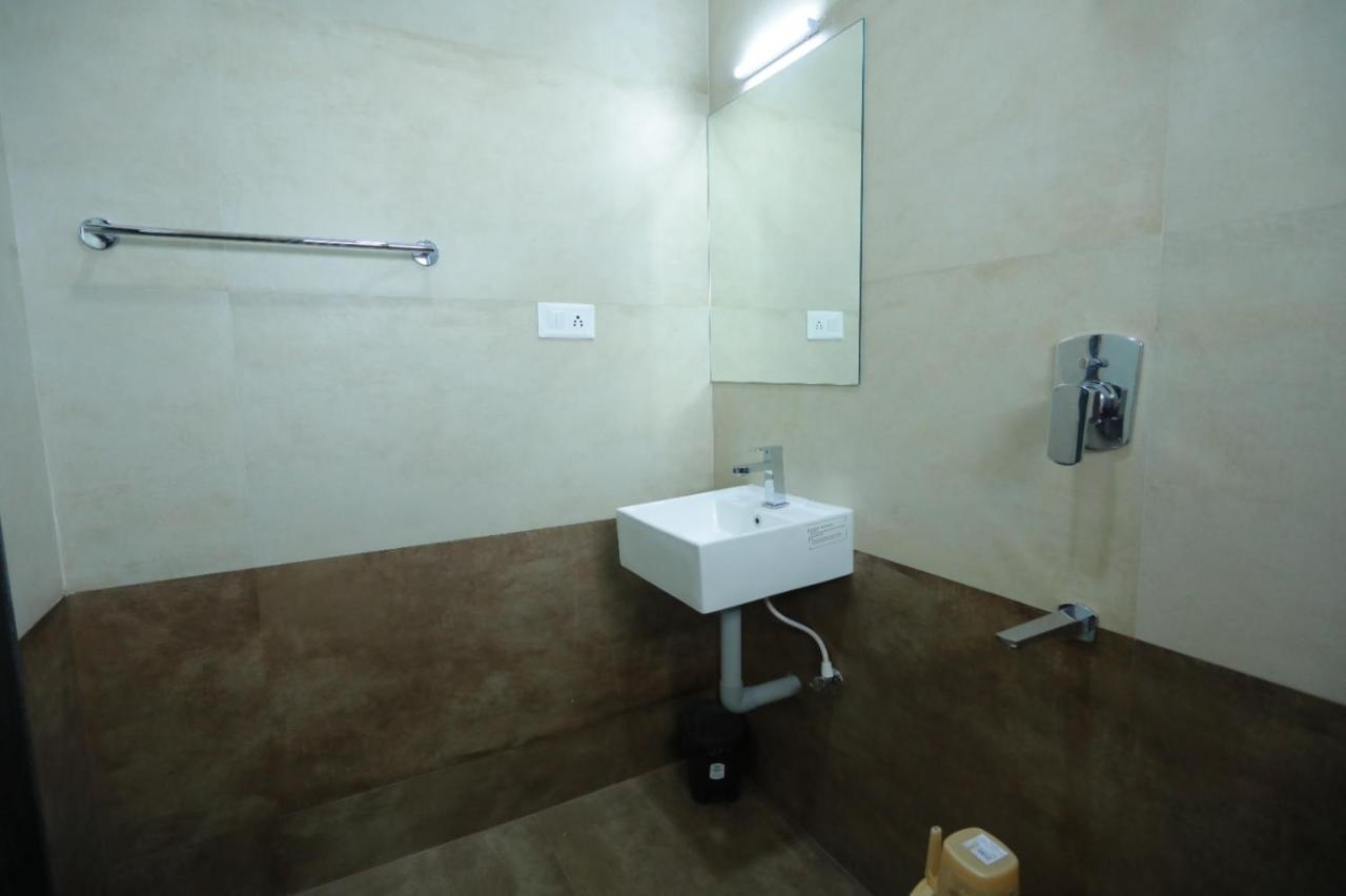 Hotel Ashok Palace Karur  Exterior photo